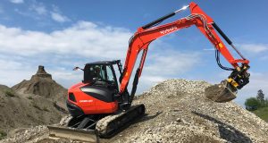 B4_M7_KUBOTA_KX080