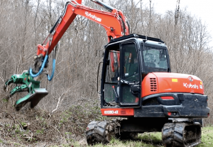 C4_M19_KUBOTA_CISAILLE