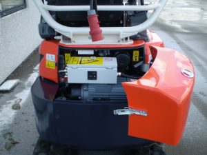 Kubota U17 hybride