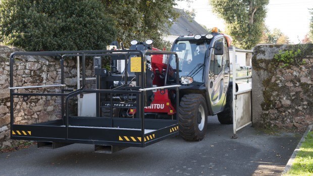 telescopique-manitou-mt-625-habille-nacelle_620x350